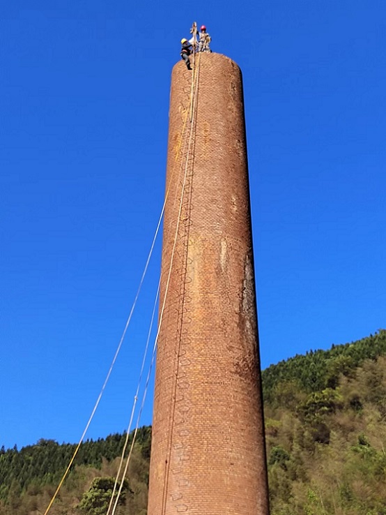 煙囪拆除公司:專注環保拆除,共建綠色家園